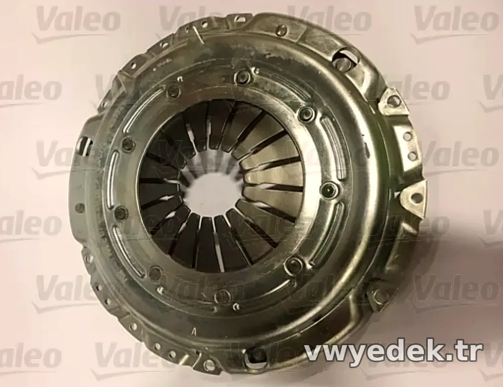 DEBRIYAJ SETI GOLF V JETTA PASSAT OCTAVIA TOLEDO III A3 LEON 2,0 FSI 04> – Valeo – VALEO 828107″ loading=”lazy” /></figure>
<figure class=