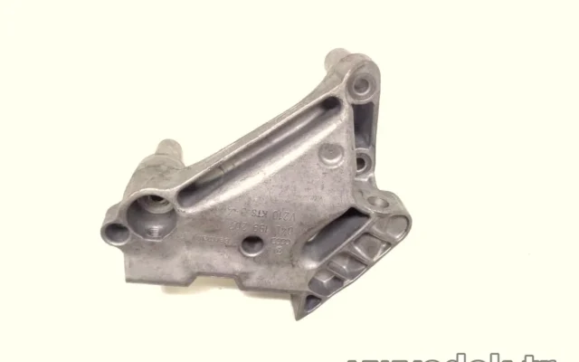 Motor Ön Braketi – Octavia – 2013 – 2021