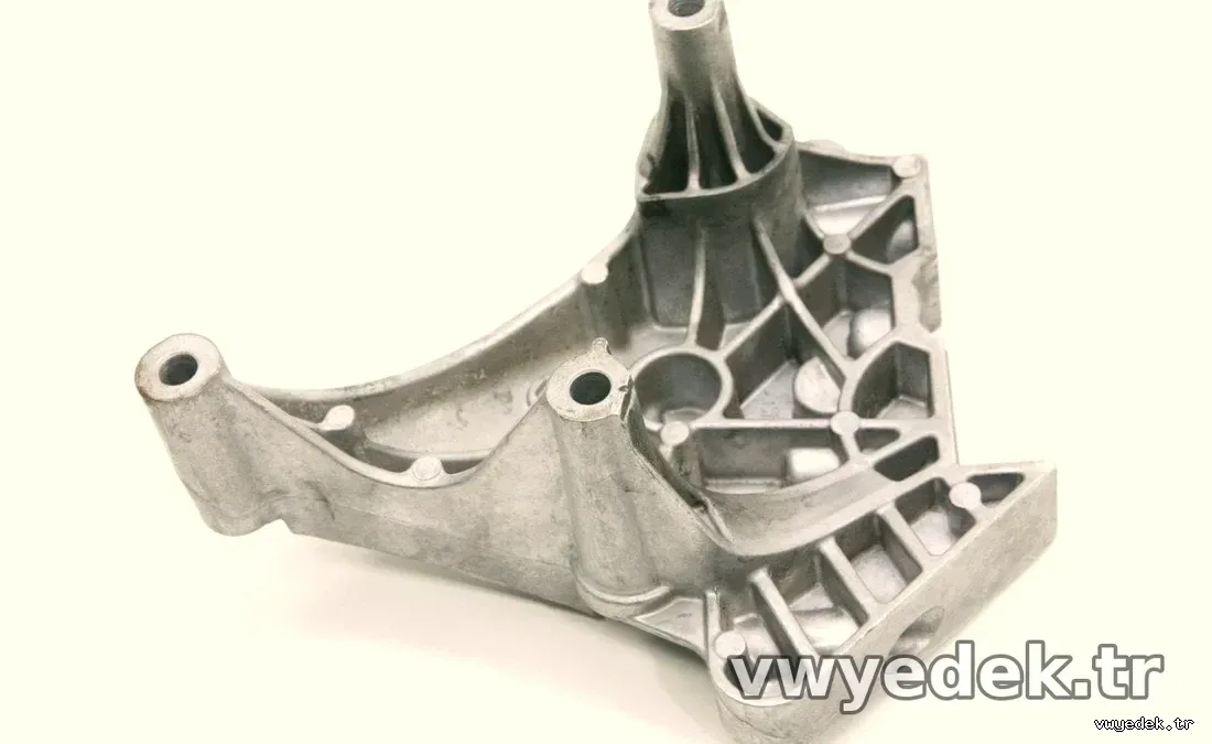 Motor Takoz Braketi - BSE - Motor - 1.6 TDI - Audi A3 - 2009 - 2013 - İTHAL - 03G199207G-23