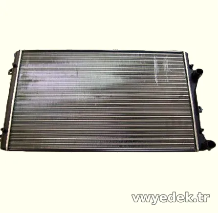 Radyatör - CCZA - Motor - 2.0/1.8 TDI - Golf - 2009 - 2011 - İTHAL - 1K0121251L-4