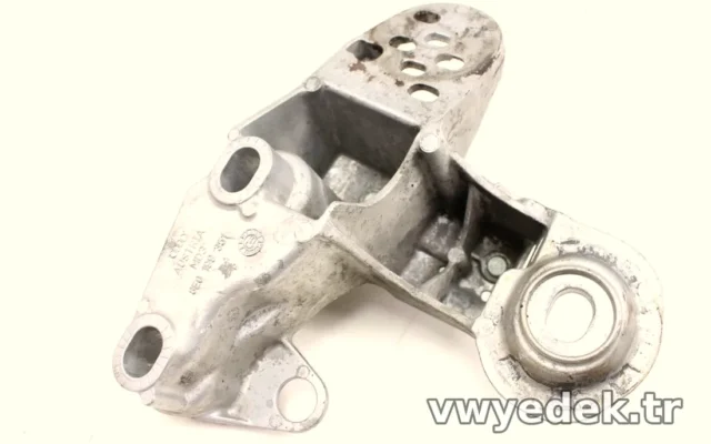 Sol Motor Kulağı Braketi – ALZ – Motor – 1.6/2.0 TDI – Audi A4 – 2005 – 2008 (İTHAL)
