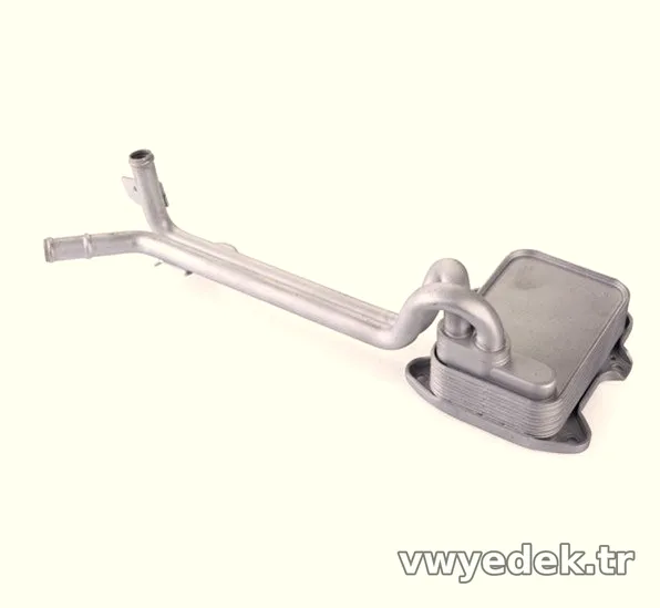 Yağ Soğutucusu -BLF-BMY- Motor - 1.4/1.6 TDİ -Touran -2007-2008 - İTHAL - 03C117021J-25