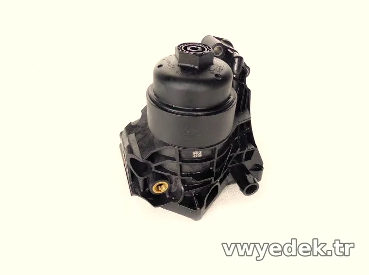 Yağ Filtre Kütüğü - CLHA - Motor - 1.6 TDİ - Golf - 2013 - 2017 - LUKA - 03N115389A-B-11