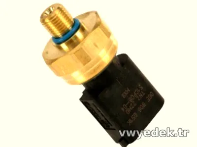 Motor Benzin Pompa Alçak Basınç Sensörü - BWA - Motor - 2.0 TDI - Golf - 2007 - 2009 - Orjinal - 06E906051K-13