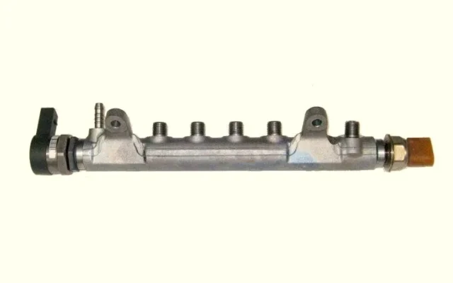 Motor Enjektör Kütüğü Yakıt Dağıtıcısı – CAYB – Motor – 1.6 TDI – Leon – 2011 – 2013 – 03L130089B-12