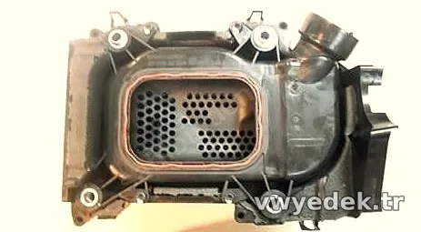 Motor Hava Basınç Damperi - BMY - Motor - 1.4 TDI - Touran - 2007 - 2008 - Orjinal - 03C145650B-4