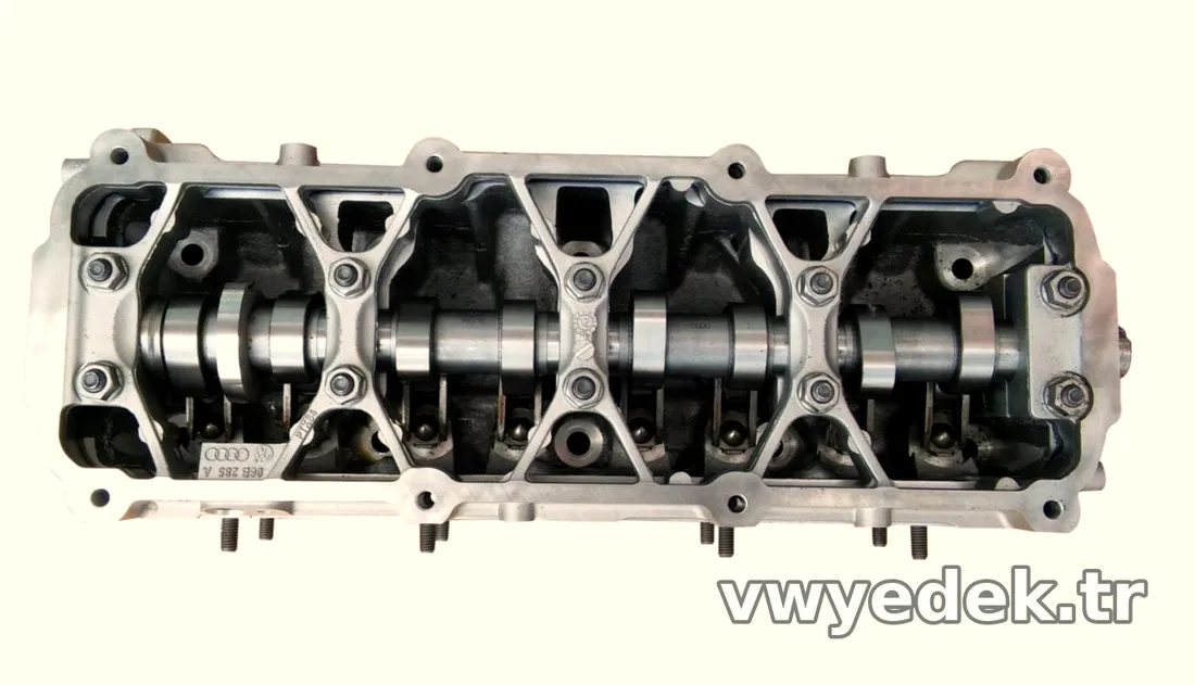 Silindir Kapak - AVU - Motor - 1.6 TDI - Golf - 1998 - 2002 - Orjinal - 06A103351H-3